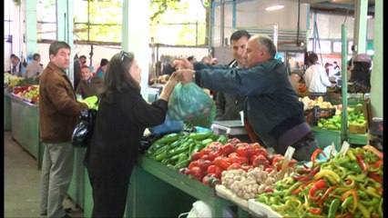 Rriten çmimet e fruta perimeve. Qytetarët: Janë të larta , nuk i përballojmë dot