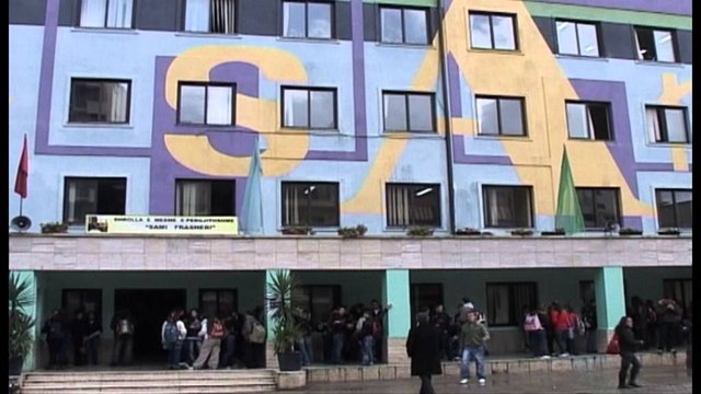 Gati furtuna në Drejtoritë arsimore, Nikolla: Jo më mësues militantë në shkolla