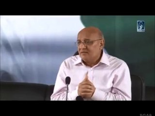 maray batay nay ankhay ek nai dunya mai kholy hain ~ Poet Amjad Islam Amjad ~ KPC Jashn e Azadi Mushaira 2015~ Pakistani Urdu Hindi Songs