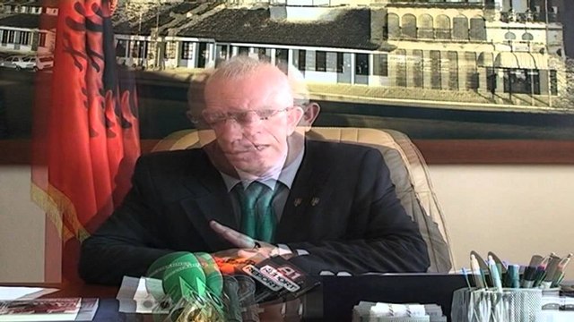 Ndërtimet pa leje në Berat, Nasufi: Lejet s`janë dhënë nga Bashkia
