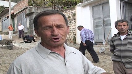 Berati i rikthehet kalldrëmit: Mjeshtrat marrin përsipër restaurimin e rrugëve