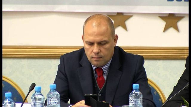 Qytetarët e Tiranës mbeten në këmbë, Transporti Urban: Do rrisim çmimin e biletës