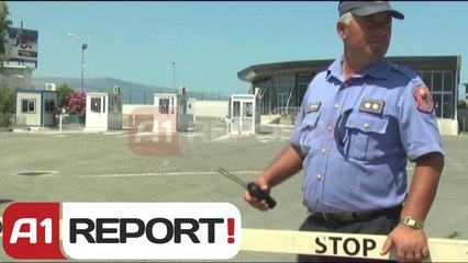 A1 Report - Vlorë, 8 të rinj SOS në det Guardia di Financa i shpëton