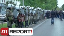 A1 Report - Greqi, policia ndërhyn me forcë në  godinën e televizonit publik ERT