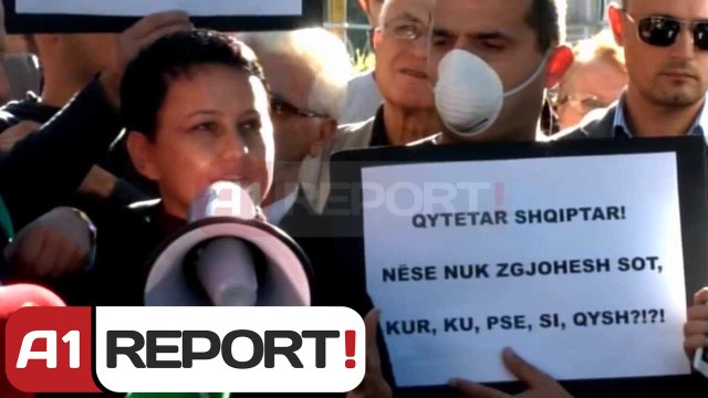 A1 Report - Protestë kundër armëve të Sirisë Guri:Shqipëria s'është kosh plehrash