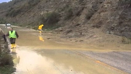 Përmbytje në Gjirokastër, dy shtëpi nën ujë, probleme në disa akse rrugore