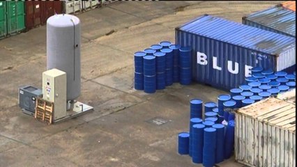 Qafë - Mollë, ripaketohen 100 ton lëndë kimike. OSBE: Eleminimi i tyre do të bëhet jashtë vendit