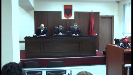 Bllok lajmesh nga kronika (27 nëntor 2013, ora 12:00)