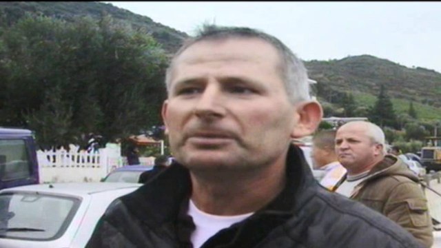 Orikum, prishja e ndërtimeve pa leje. INUK prish restorante dhe minimole gjatë vijës bregdetare