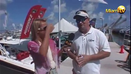 Miami TV - Jenny Scordamaglia - Miami Boat Show 2011 (1)