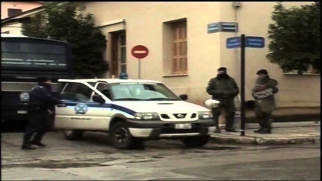 Zbulohen shkaqet e vrasjes së gruas së gazetarit grek. Shqiptari Arti Janca akuzohet për vrasje