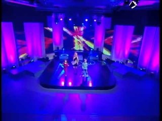 Adriana Asllani - Ti me fresko (P.M.Evropaturist & Palma Gjilan) Gezuar 2014