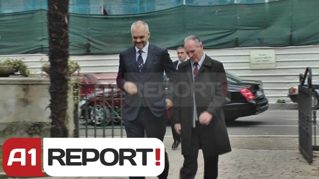 A1 Report - Rama mbledh grupin e PS-së diskutohet pr/buxheti i 2014