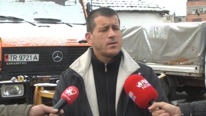 Korçë, reshje të dendura dëbore, policia: Pajisuni me zinxhirë