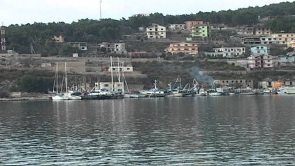 Mbyllet porti i jahteve ne Shengjin