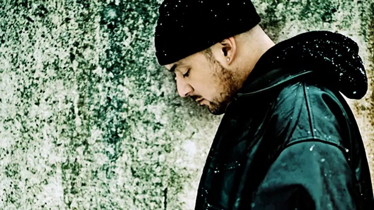 Kool Savas "Weck mich nicht auf" feat. Curse & Moe Mitchell