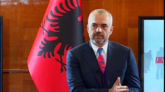 Rama heq mëdyshjet për taksat: Do paguajë më shumë ai që fiton më shumë