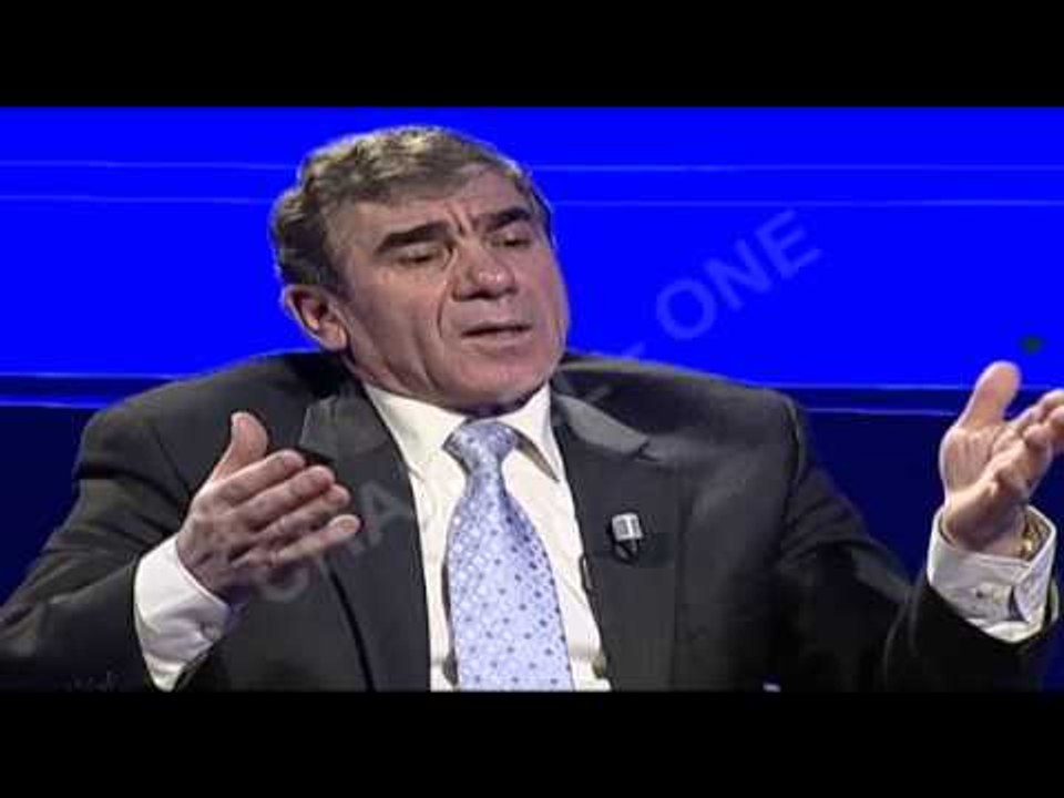 Sherefedin Shehu, i ftuar në "Intervista e mbrëmjes", nga Klara Dervishi