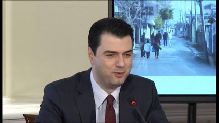 Basha: Do vendosim veto për çmimet e biletave të urbanit