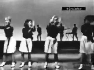 Carole Shelyne - Boys Do Make Passes At Girls Who Wear Glasses (1965)