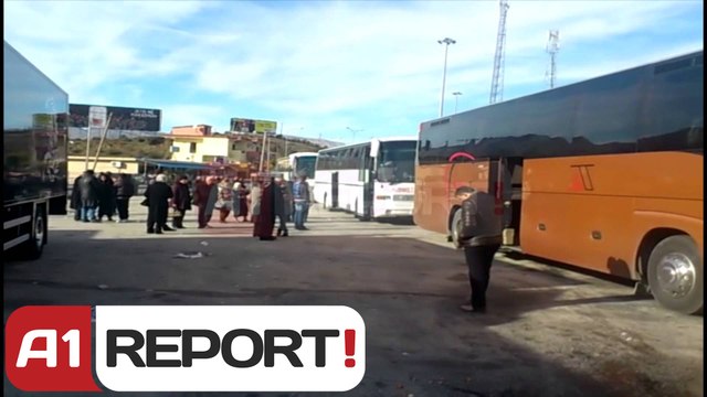 Ne prag te festave te fundvitit rikthehen radhe te gjata automjetesh ne piken kufitare te Kakavijes.