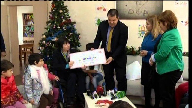 Shqipëria dhuron, Shqipëria uron . Grumbullohen 300 mijë lekë për shtëpinë e fëmijës