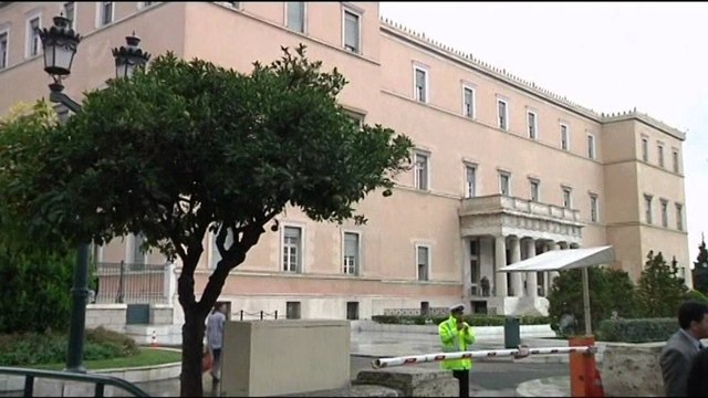 Samaras flet për presidencën greke në BE. Të promovohet zbatimi i bashkimit bankar