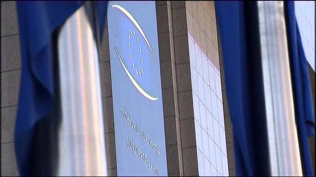 2014 nis me përçarje në politikën serbe. Nikoliç kundër Daçiç, kërkon zgjedhje të parakohshme