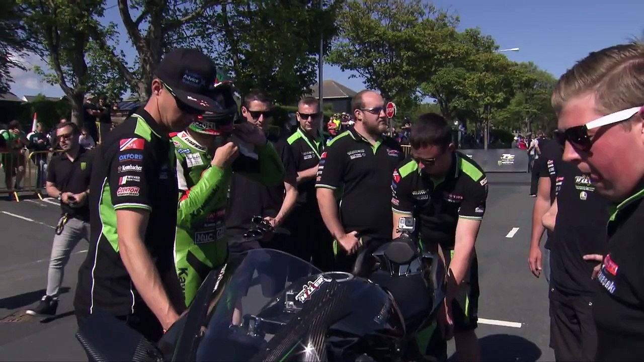Kawasaki Ninja H2R - Isle of Man - Onboard Lap