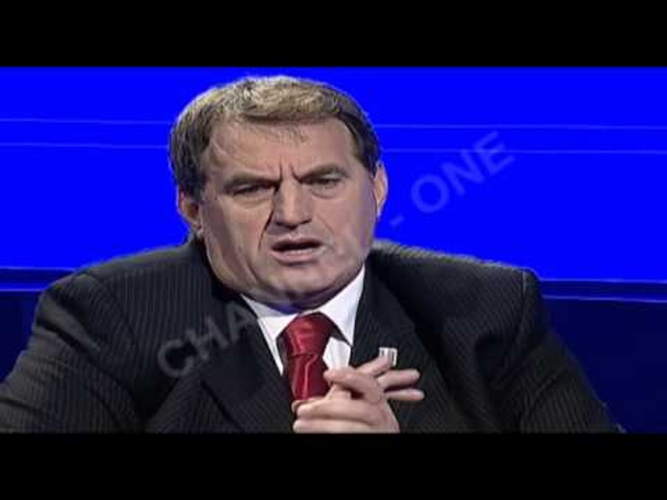 Xhemal Qefalia, i ftuar në "Intervista e mbrëmjes", nga Klara Dervishi