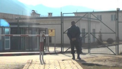 Siguria "e brishtë" në burgun e Drenovës. Zbardhen detajet sesi u futën sharrat nëpërmjet ushqimeve