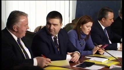 Skandali me shkeljet e emërimeve në SHISH. Visho Ajazi ka rikthyer në punë eksponentë të ish SHIK-ut