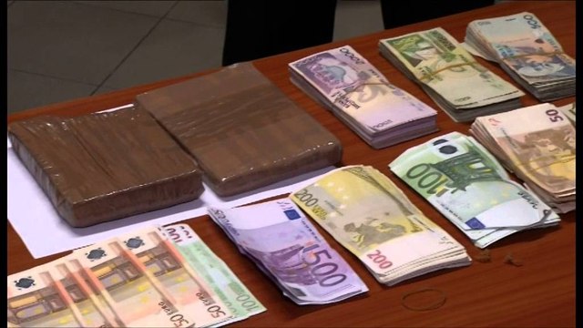 Operacion anti-drogë në Tiranë, sekuestrohet 1 kg kokainë, 2 në pranga