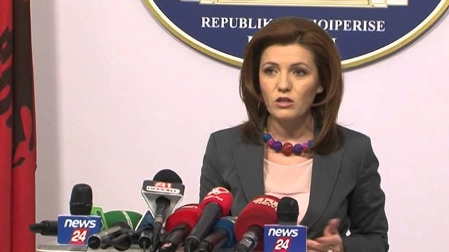 Rrëzimi i dekreteve, vijon beteja PS-Nishani, Felaj: Reagimi i presidentit politik, i papreçedent