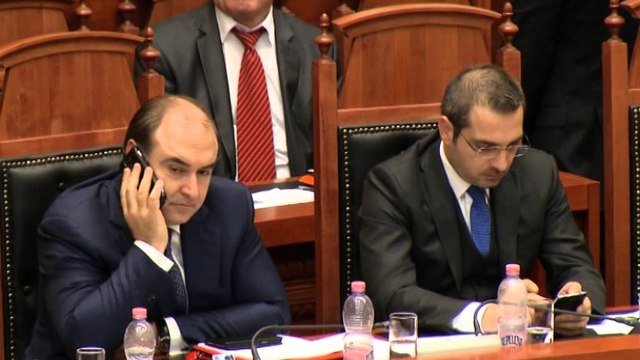 Lëvizjet në polici, Kuvendi miraton ngritjen e komisionit hetimor