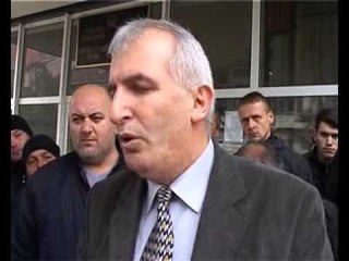 Tetovë, vazhdon protesta e punonjësve komunal