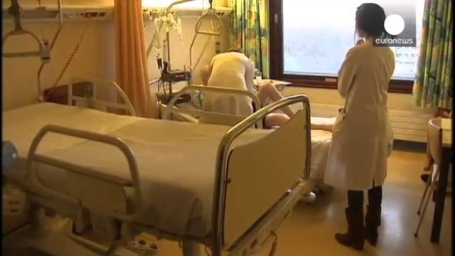 Belgjika lejon eutanazinë për të miturit, shteti i parë në botë që miraton një ligj të tillë
