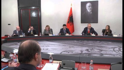 Vendimi i ri për kontributet shëndetësore. Si do të bëhet përllogaritja mbi pagën bruto