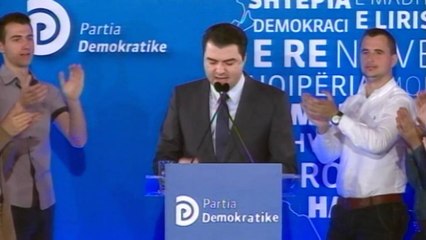 Basha, takim me demokratët e kryeqytetit. "Në 20 shkurt, të gjithë kundër kësaj qeverie që mashtron"