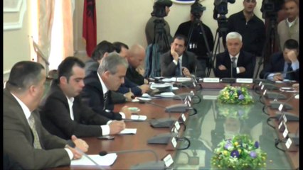 Shkarkimi i Xhukës, mblidhet kom. i ligjeve. Kryeinspektorja  refuzon të marrë pjesë në diskutime