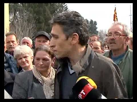 Shkup, përleshje mes protestuesve dhe policisë