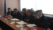 Durrës, ndarja e re territoriale, opozita nuk merr pjesë në takimin e Prefekturës