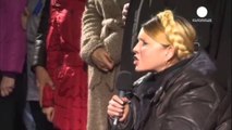 Ukraina në pushtetin e opozitës,Timoshenko thirrje protestuesve: Detyra s'ka përfunduar