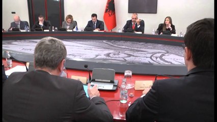 Shlyerja e borxhit, botohet p/ligji në fletoren zyrtare. Përcaktohet skema kalendarike e pagesave