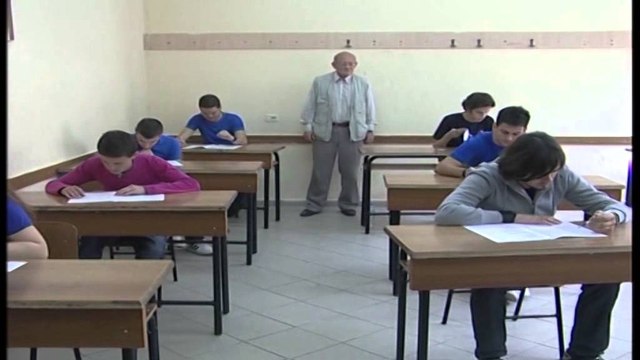 Ministria e Arsimit publikon formularin A1. Shoqërohet bashkë me udhëzuesin për maturantët