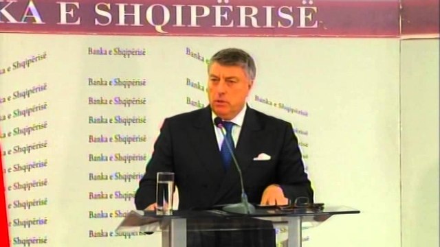 Ulja historike e normës së interesit. Shkon në 2.75 %, shkak mungesa e investimeve,ulja e konsumit