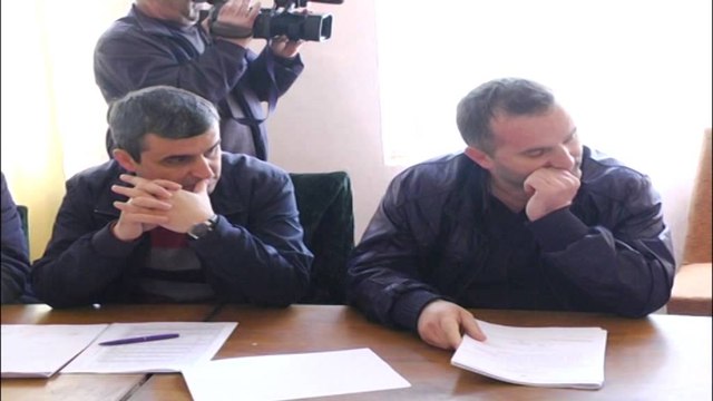 Shkarkohet kreun i këshillit bashkiak. Rrëshen, hidhet në votim dhe zgjidhet nga të majtët