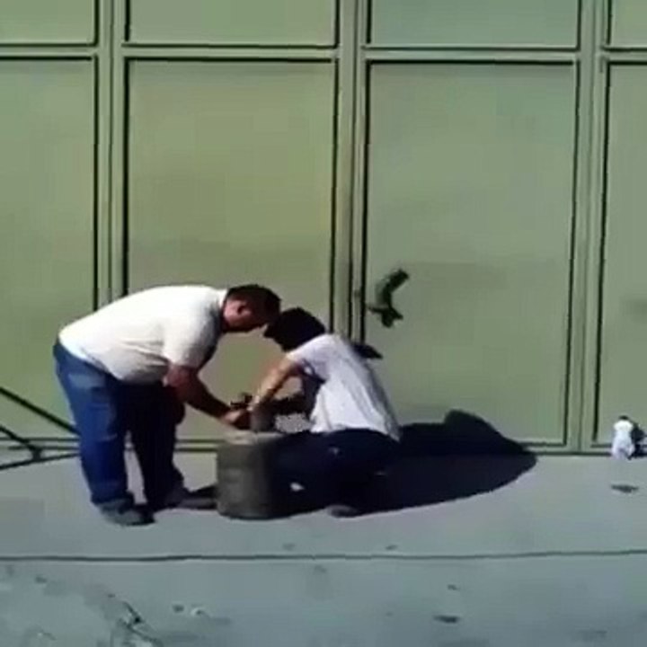 Gas Cylinder blasting