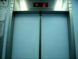 Fujitec Historic Elevator @ Shunfu (Original)