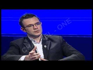 Gert Bogdani, në "Intervista e mbrëmjes", nga Klara Dervishi